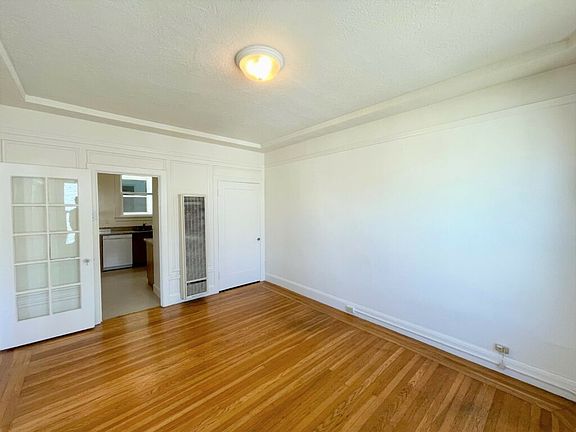 4th image of 4044 Geary Blvd