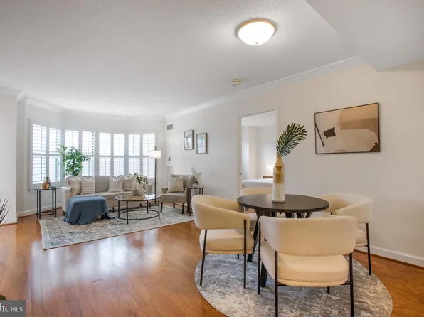 9707 Old Georgetown Rd APT 2317, Bethesda, MD 20814