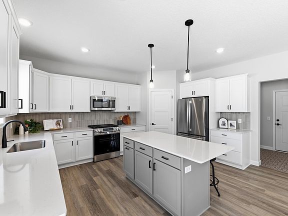 5th image of 1489 Raccoon Ln