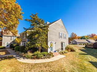 316 Georgetown Dr, Glastonbury, CT 06033