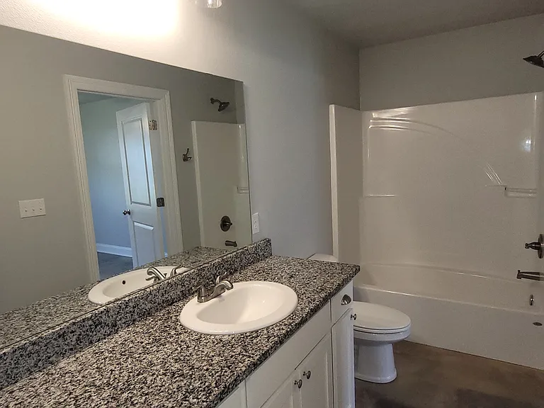 13535 Landon Ln #2 — Photo 9