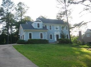 2411 Meadow Grove Way, Lilburn, GA 30047