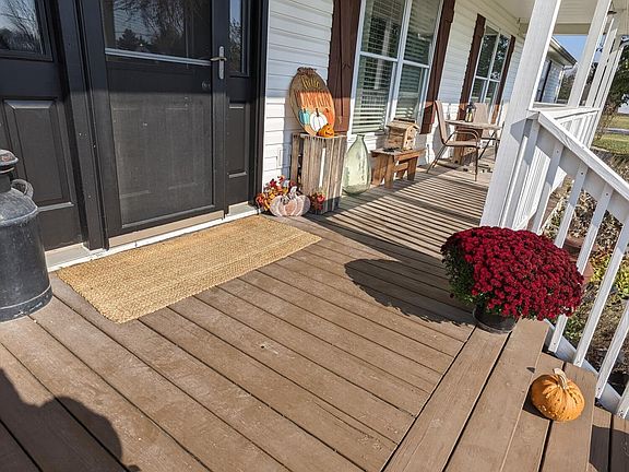 4th image of 3271 Township Road 124 #24