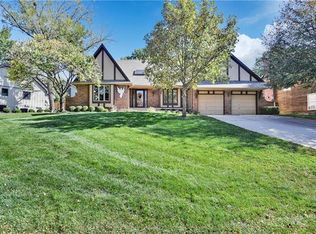 11507 Hardy St, Overland Park, KS 66210