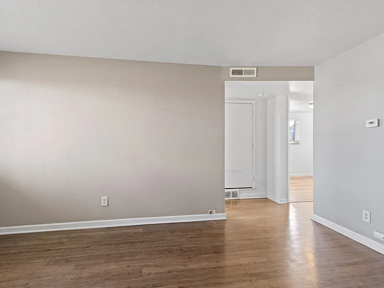 1101 Rosemary St — Photo 8