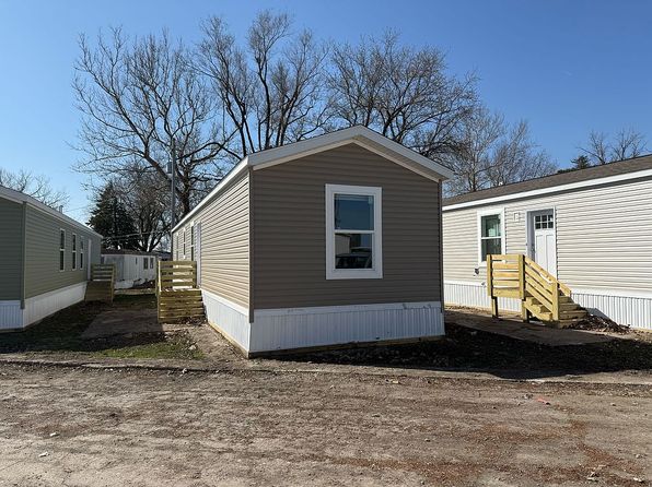 1713 Pella Ave #4, Oskaloosa, IA 52577
