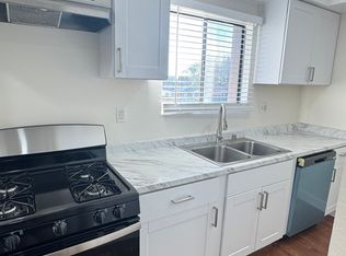 13930 Hawthorne Way APT 3, Hawthorne, CA 90250