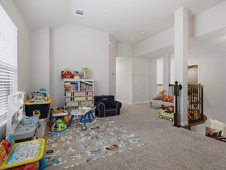 1216 Bayonet St — Photo 36