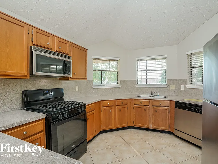 18423 Arbormont Dr — Photo 7