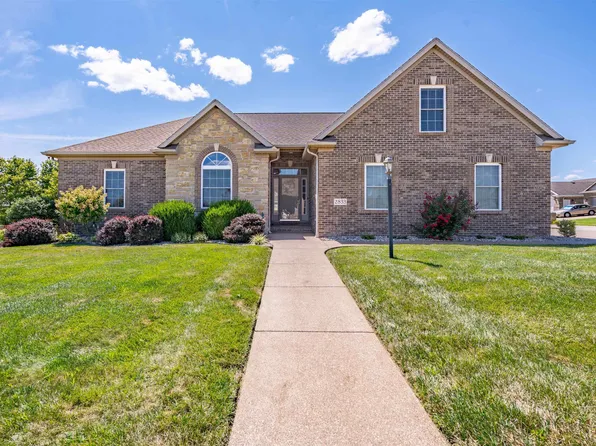 2833 Zachery Ct, Newburgh, IN 47630