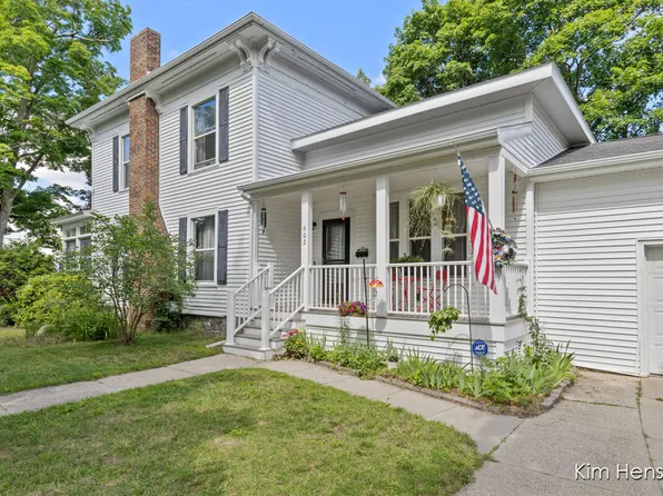602 S Franklin St, Greenville, MI 48838