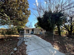 1602 Crescent Dr, Spring Lake, NC 28390