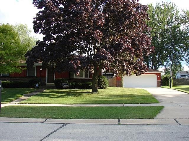 1st image of 565 E Estates Pl