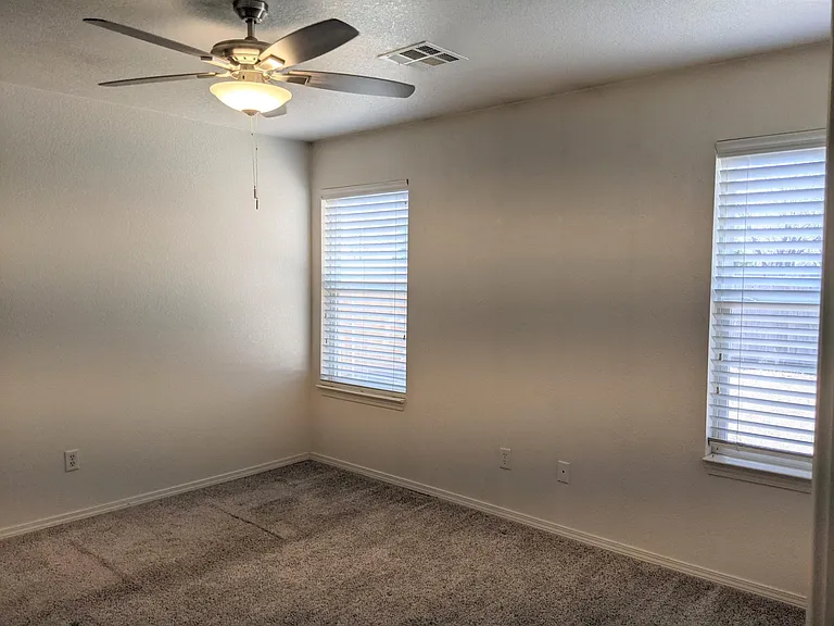 2508 Waterleaf Dr — Photo 12
