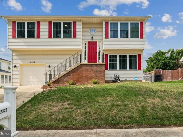2329 Rolling Meadows St, Waldorf, MD 20601