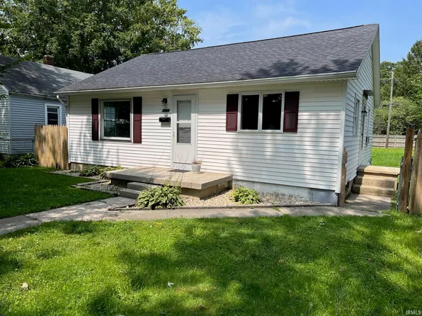 1642 W 10th St, Marion, IN 46953