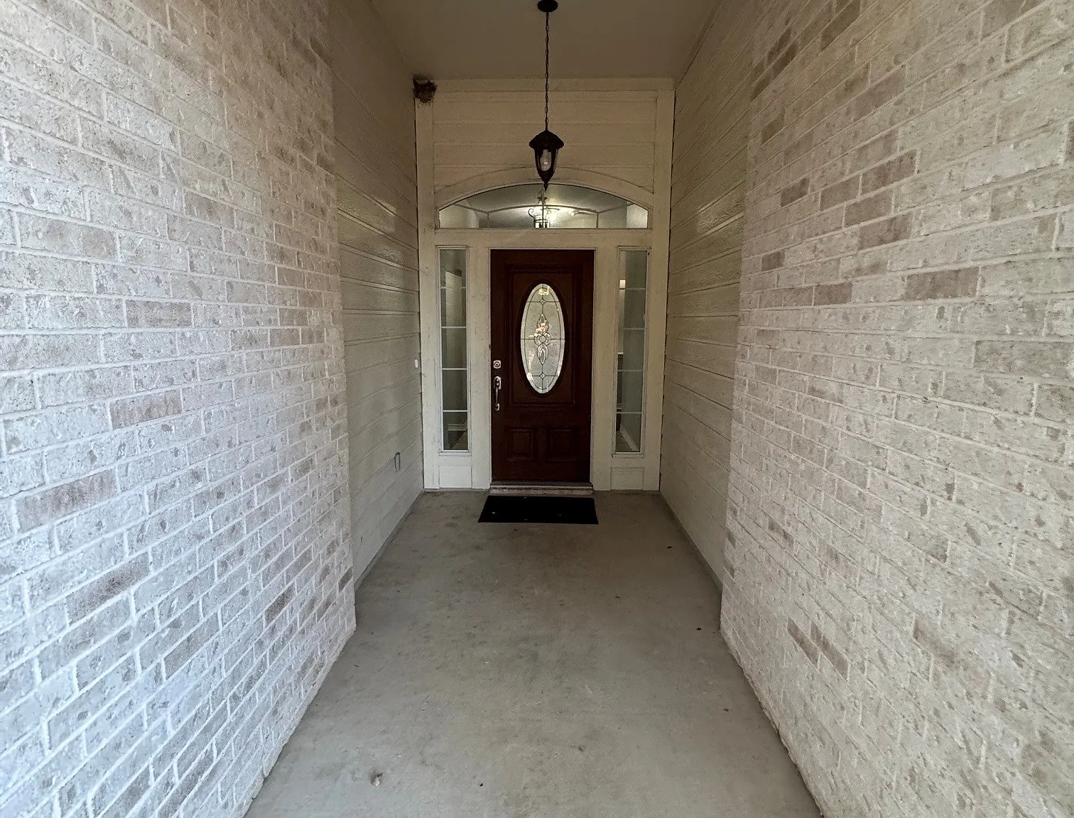 4 bed, 1849 sqft, $2,300 — Photo 3