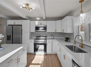 25 Kanatha St, Blackstone, MA 01504