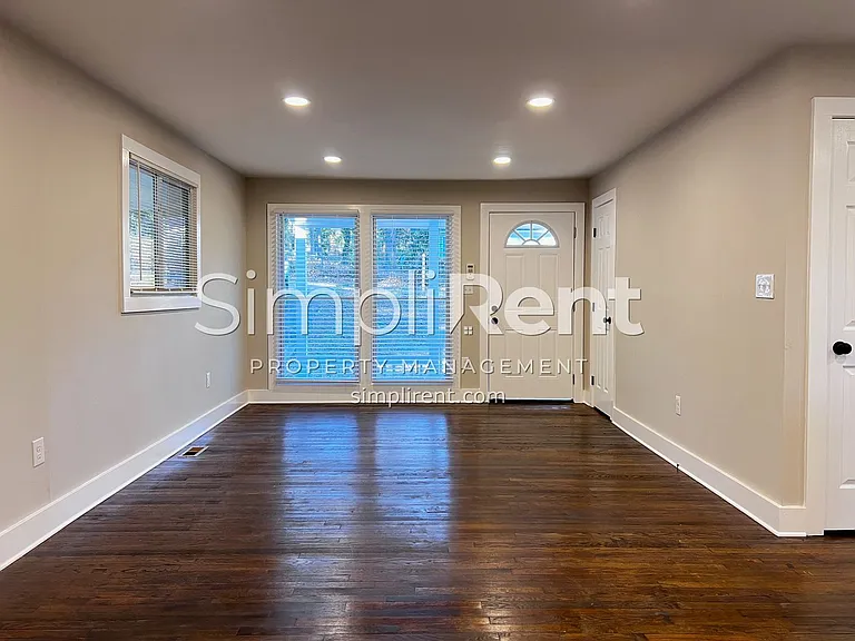 2268 Polar Rock Pl SW — Photo 5