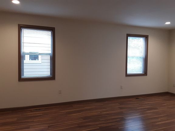 5th image of 1372 Susitna Ln SW