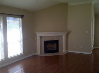 4604 Winchester Dr, Bryan, TX 77802