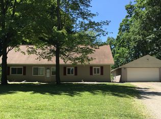 648 S Hadley Rd, Ortonville, MI 48462