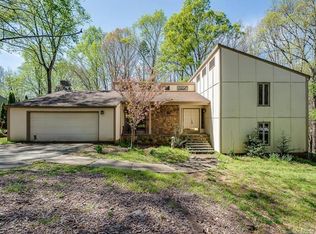 3625 Windbluff Dr, Charlotte, NC 28277