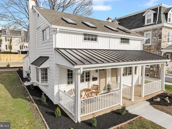 43 N Spring Garden St, Ambler, PA 19002