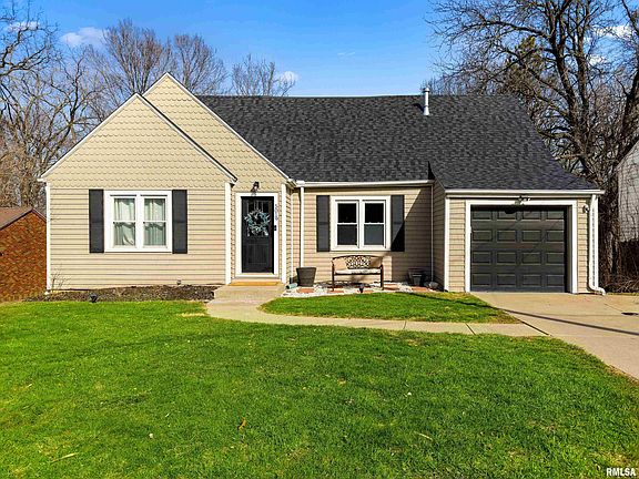 2nd image of 5019 N Edgebrook Dr