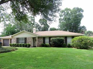6740 Cherrywood Dr, Beaumont, TX 77706