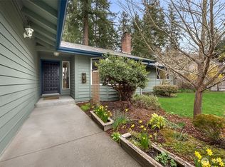 5905 Woodlake Dr W, University Place, WA