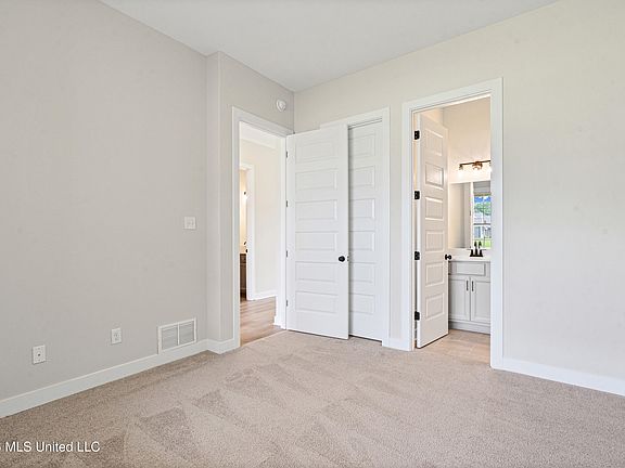 5th image of 3394 Blooming Grove Rd