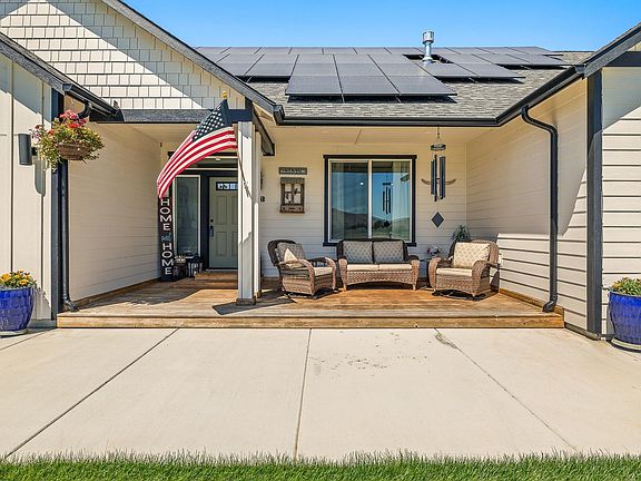 4th image of 171 Heron Farm Ln