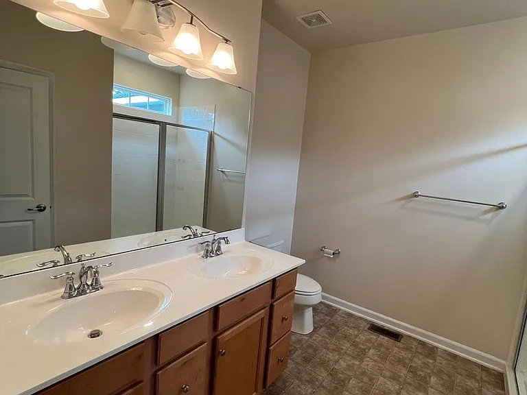 965 Eagle Pl N — Photo 26