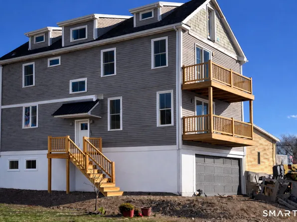 35 Beachland Avenue, Milford, CT 06460