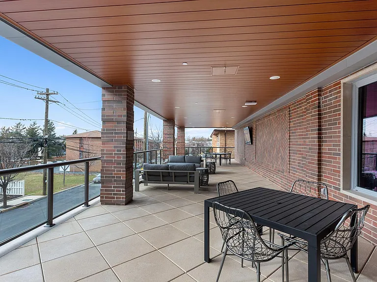 Archview Flats — Photo 9