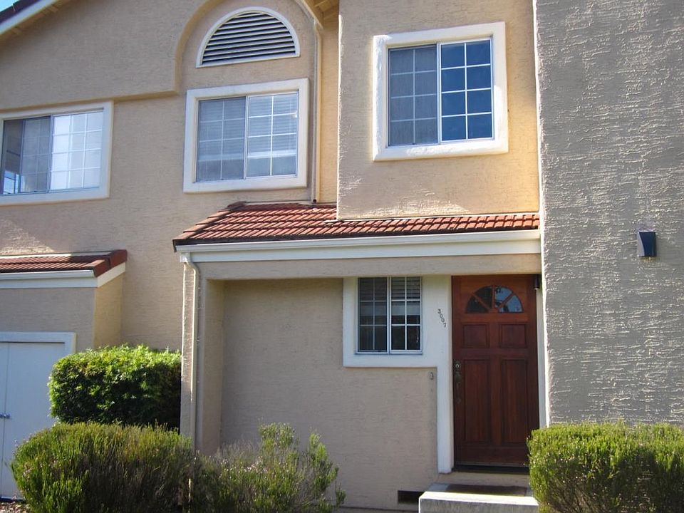 1st image of 3007 Gera Dr