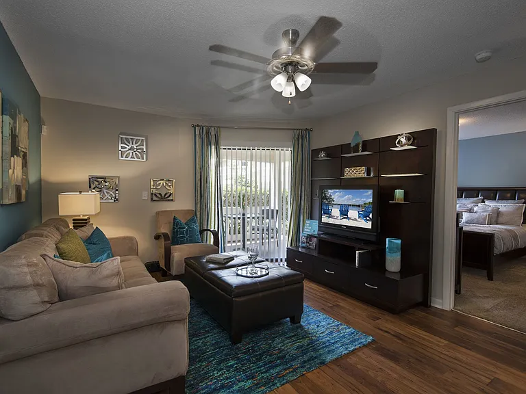 Lakeshore At Altamonte Springs — Photo 20