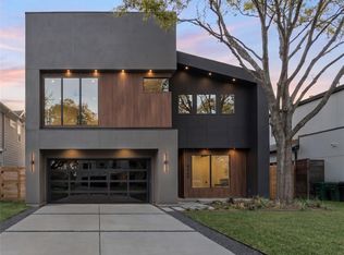 1226 Du Barry Ln, Houston, TX 77018