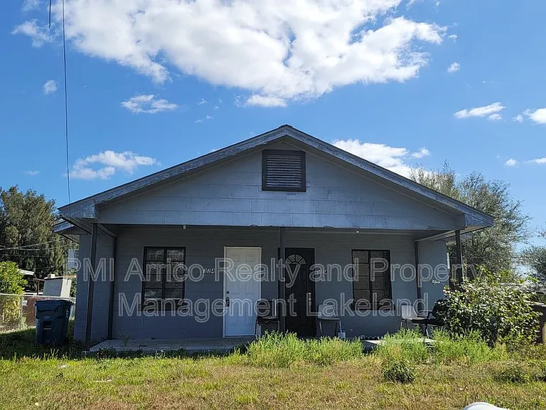 324 Pearl St #2 — Photo 18