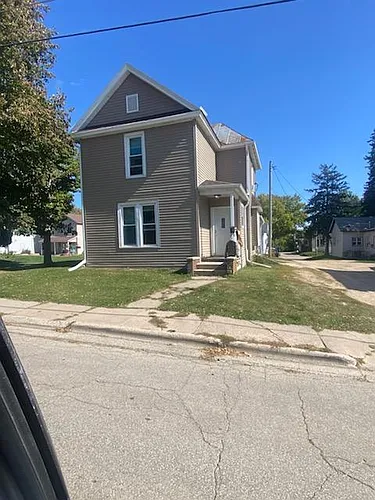 255 N 3rd St Photo 1