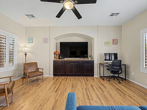 4th image of 3841 S LAUREL Way