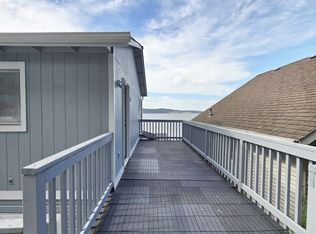 751 Maple Grove Rd #A, Camano Island, WA 98282