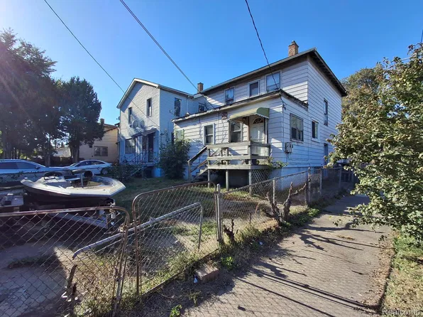 9101 Falcon St, Detroit, MI 48209