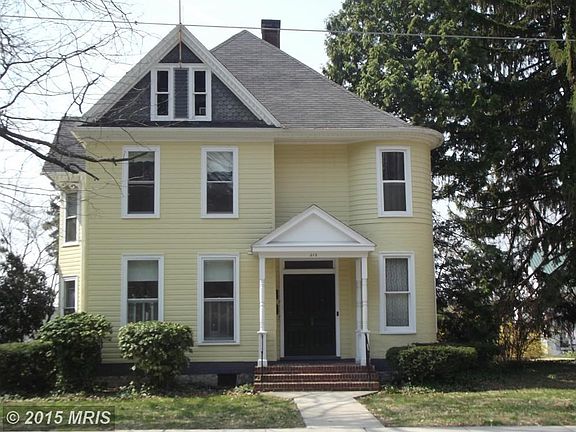 Exterior (Front)