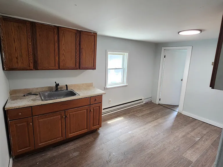 128 Center St #2 — Photo 4