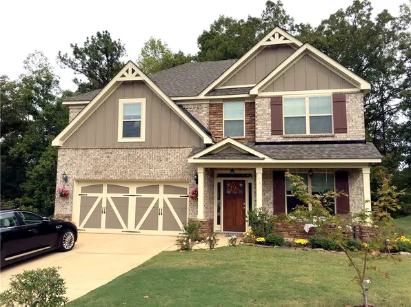1861 Moyle Ln, Auburn, AL 36830