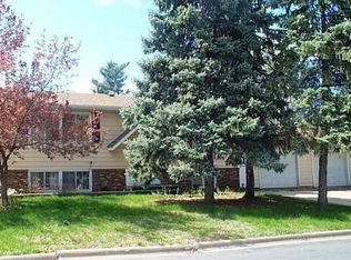 2105 6th St N, North Saint Paul, MN 55109