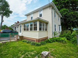 41 S Cedar St, Beacon, NY 12508