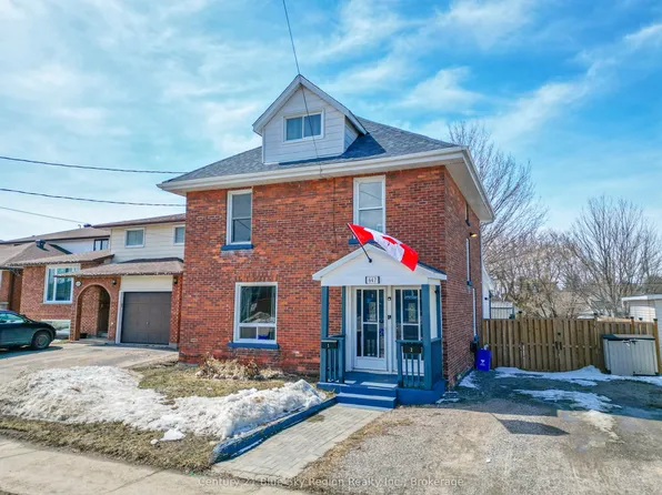 647 Douglas St, North Bay, ON P1B 5N9